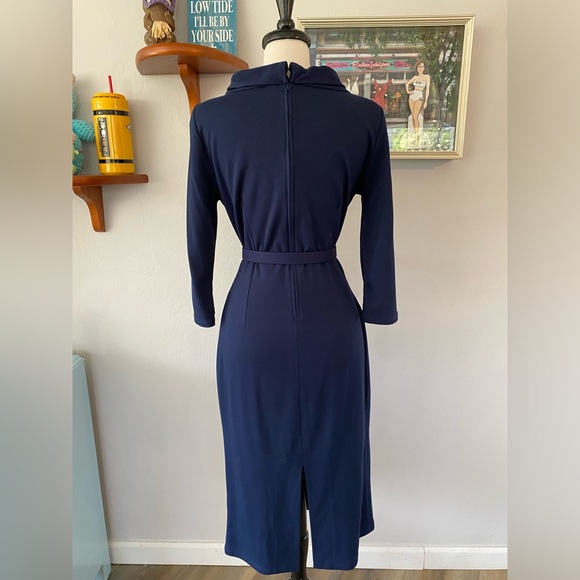 π JOANIE WIGGLE PINUP RETRO MADMEN LAURA BYRNES PUG PINUP COUTURE DRESS - Picture 5 of 12